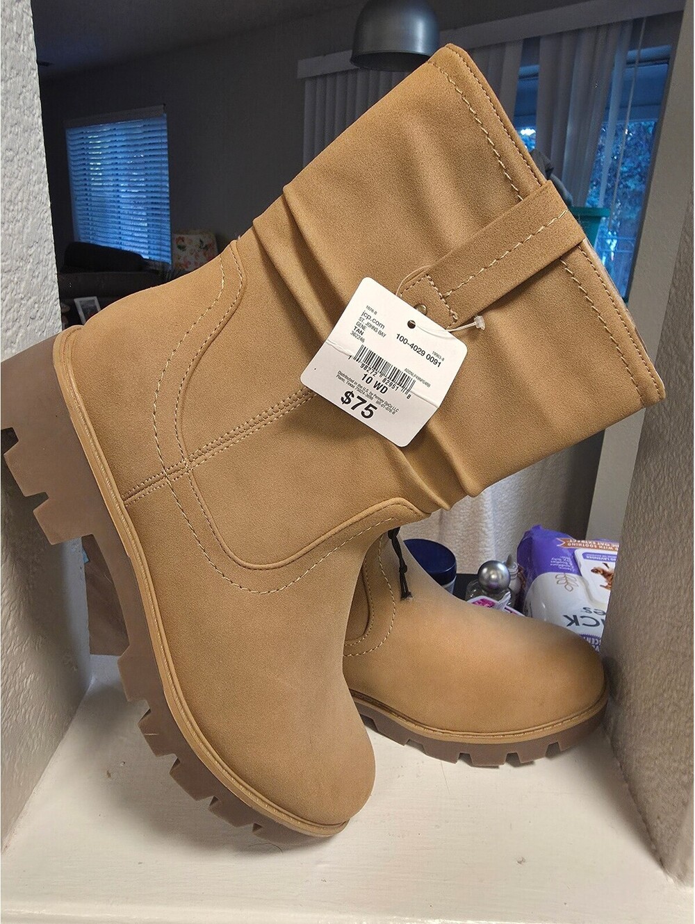 St. John's Bay NWT Tan Boots